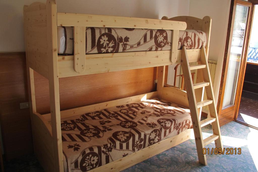 Presena Hotel 3*